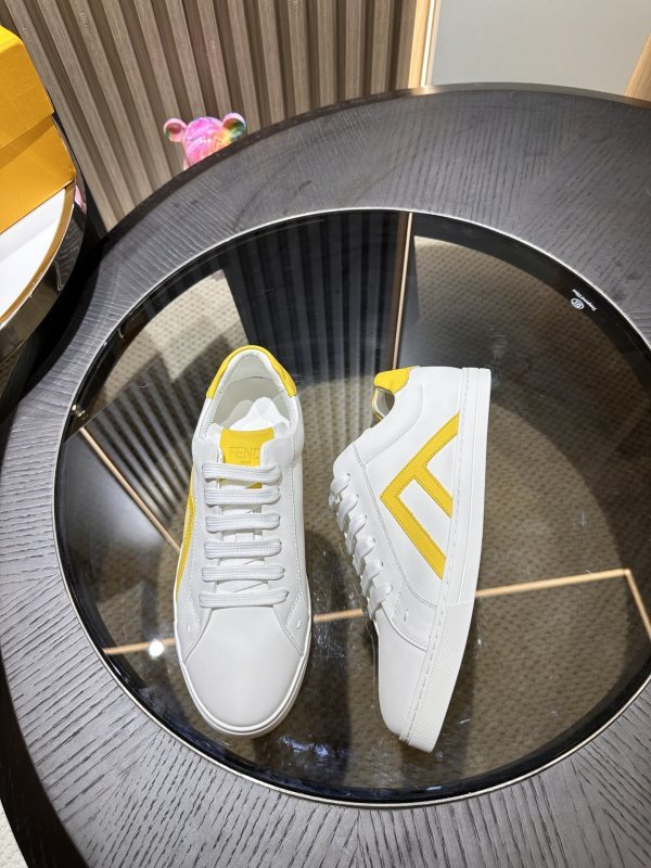 Fendi Sneakers