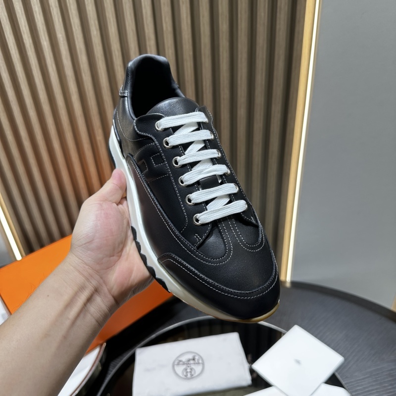 Hermes Trail Sneaker