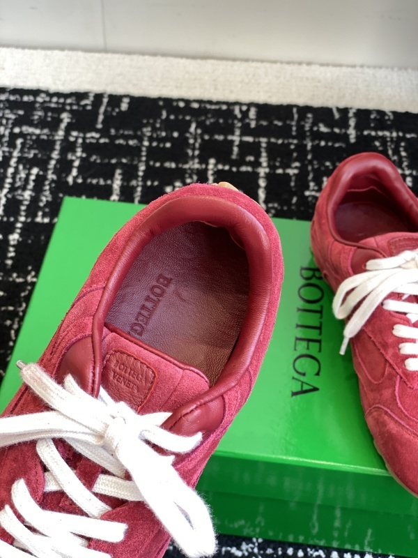 Bottega Veneta Orbit Flash Low Top Sneaker