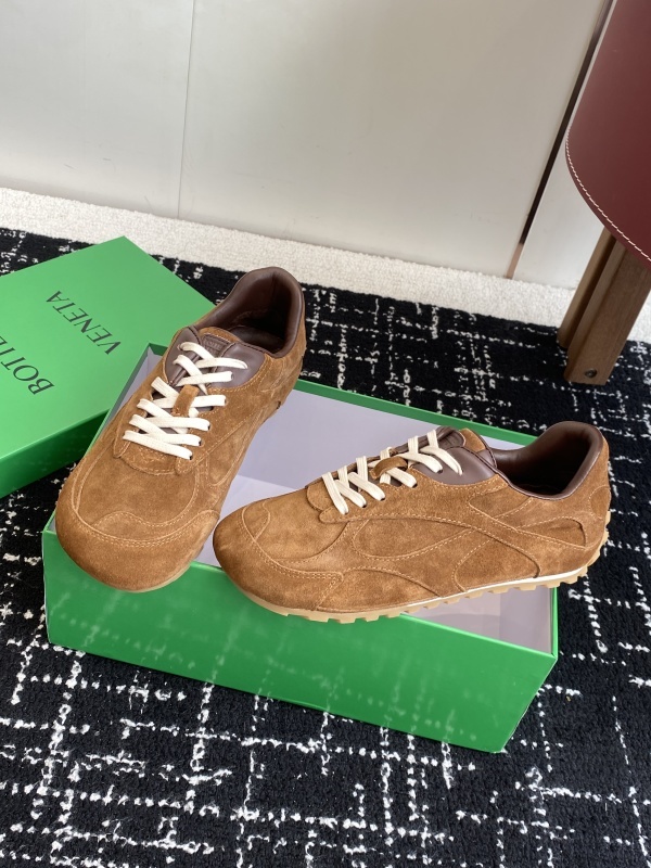 Bottega Veneta Orbit Flash Low Top Sneaker