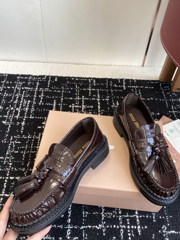 Miu Miu Mocassini Leather Loafer Flats