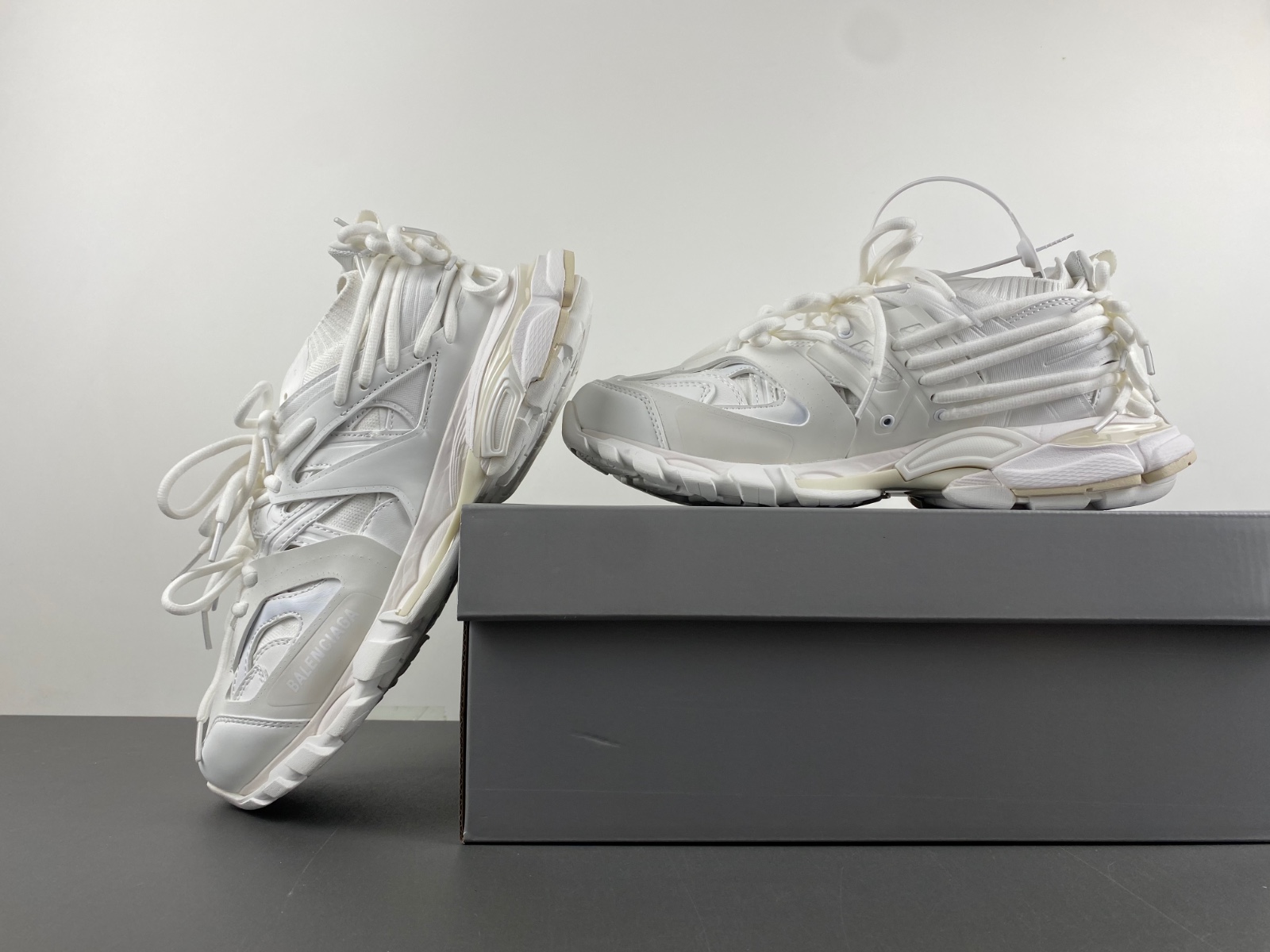 Balenciaga Runner Sneaker