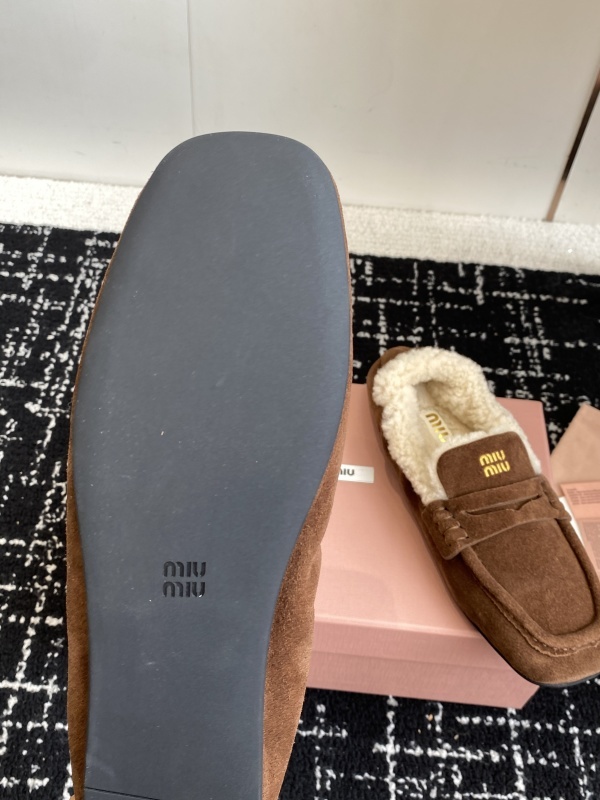 Cocoa Brown Ruches Suede Loafers