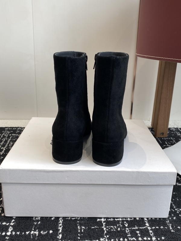 Celine Triomphe Short Boots Havana