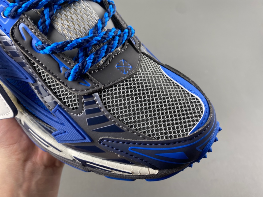 OFF-WHITE BE RIGHT BACK